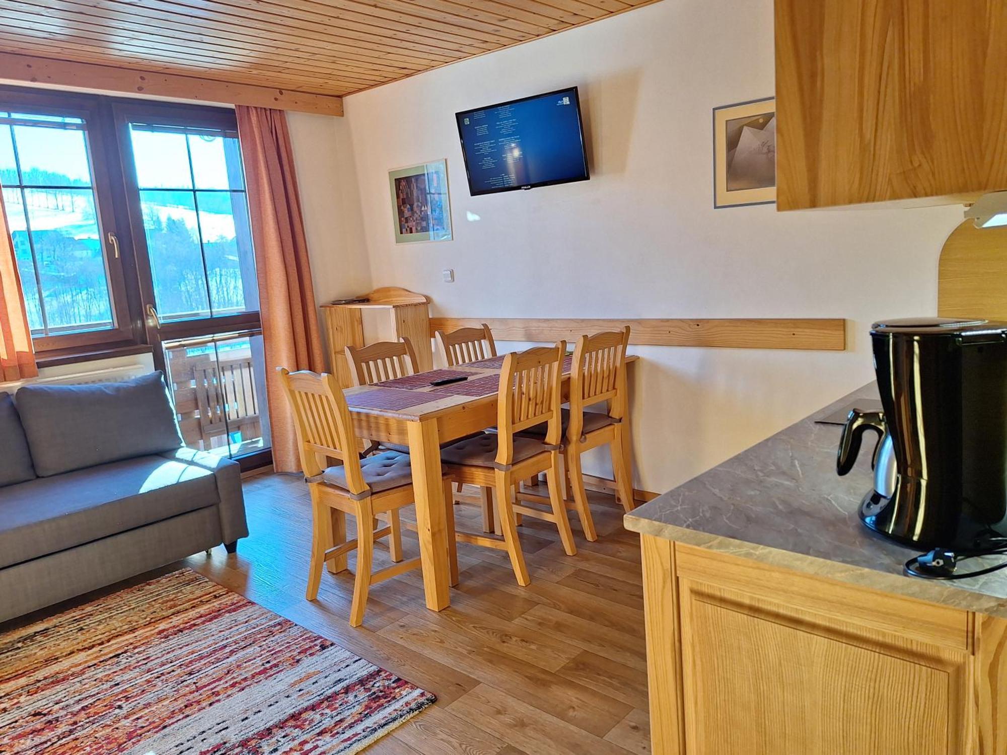 Apartmany Ester Рокитнице над Ийзероу Екстериор снимка