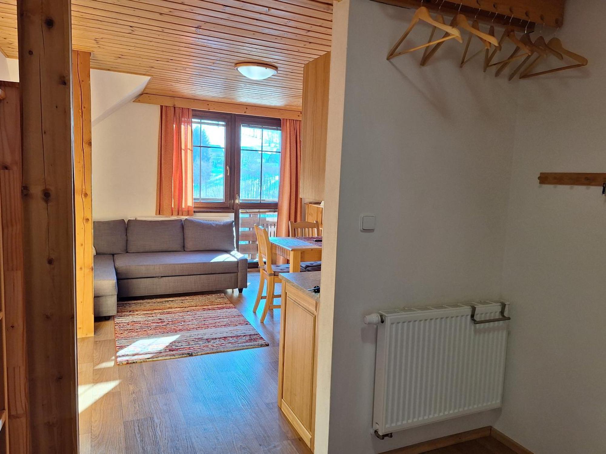 Apartmany Ester Рокитнице над Ийзероу Екстериор снимка
