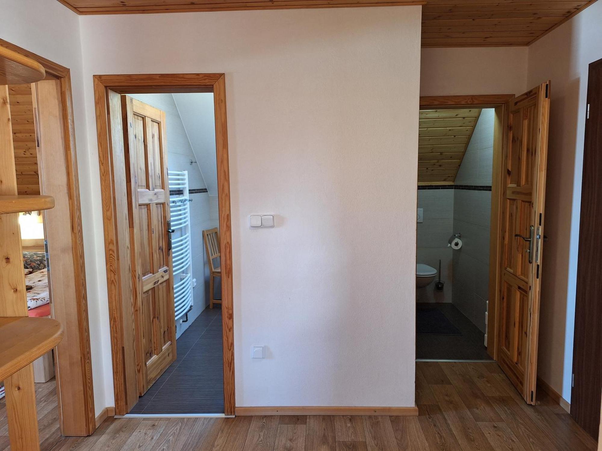 Apartmany Ester Рокитнице над Ийзероу Екстериор снимка
