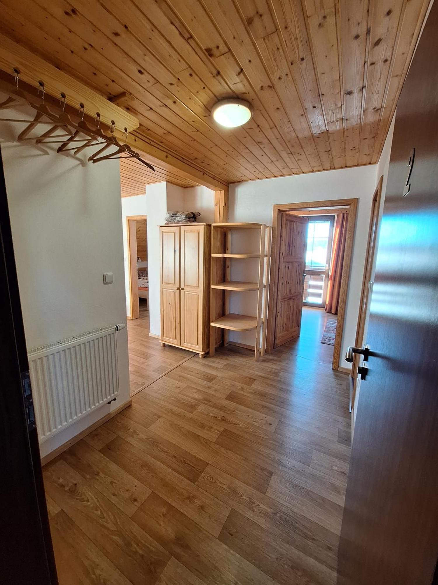 Apartmany Ester Рокитнице над Ийзероу Екстериор снимка