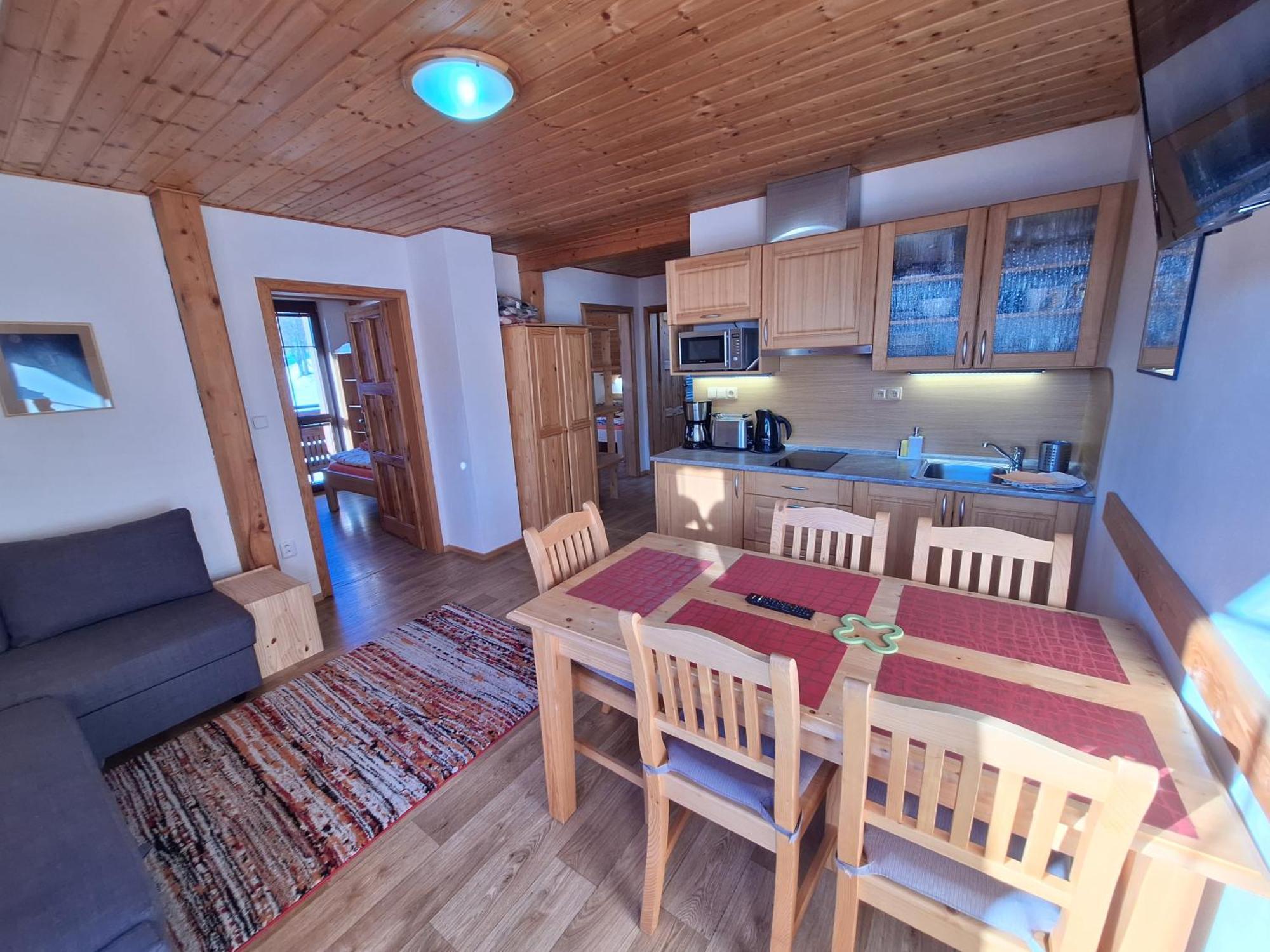 Apartmany Ester Рокитнице над Ийзероу Екстериор снимка