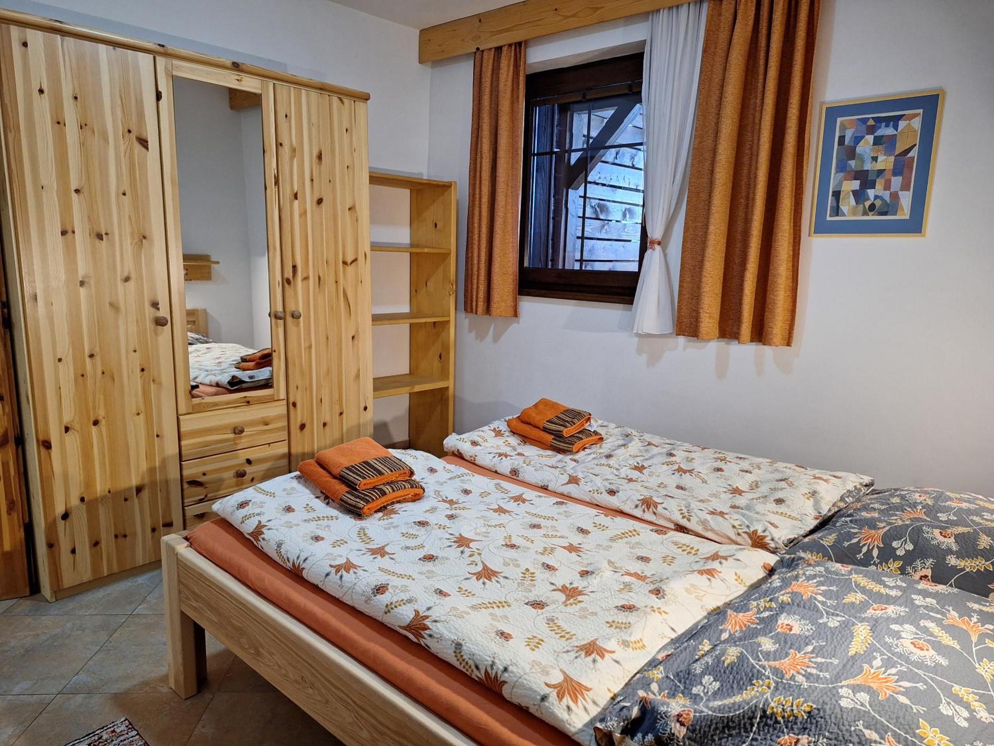 Apartmany Ester Рокитнице над Ийзероу Екстериор снимка